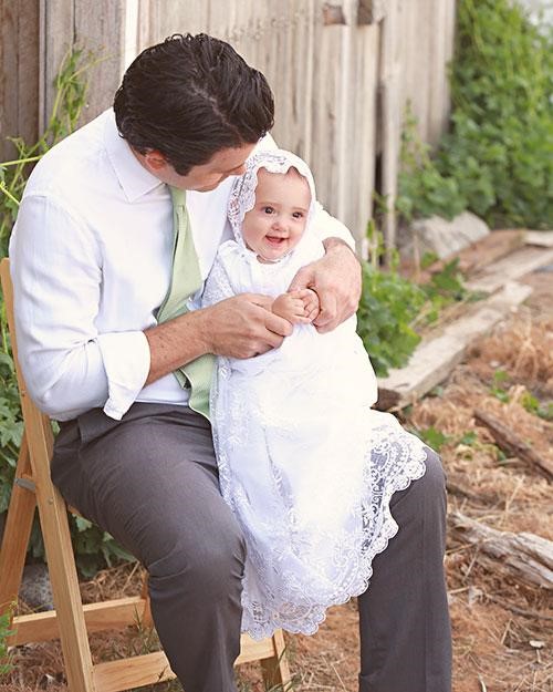 How to Plan a Summer Christening - Paperlust