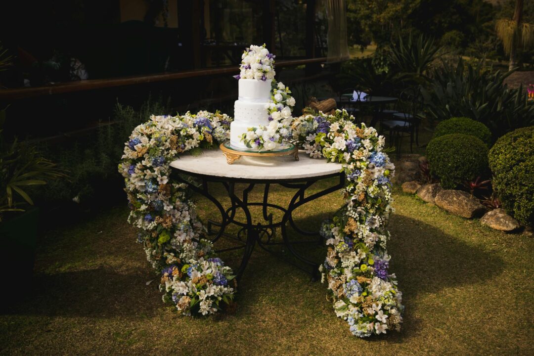 Wedding Cake Ideas 2026 50 Designs By Style Size And Flavor Paperlust Wedding Cake Ideas 2026 50 Designs By Style Size And Flavor Paperlust